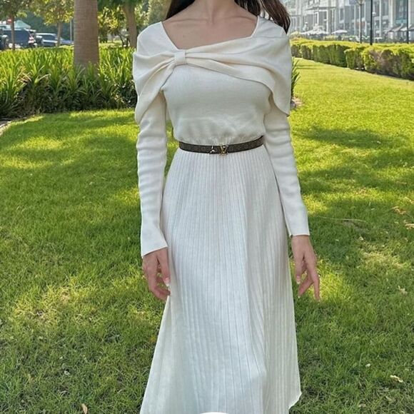 New knit dress, size XS - Picture 2 of 9